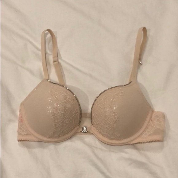 Light Pink front close bra with rhinestones - Picture 1 of 4